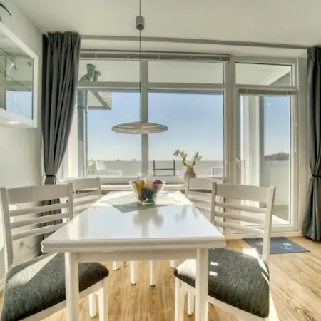 - Haus L, App 0l0609 *